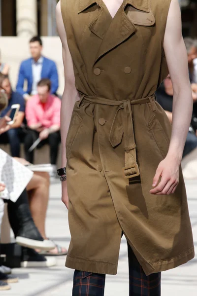 Look 67